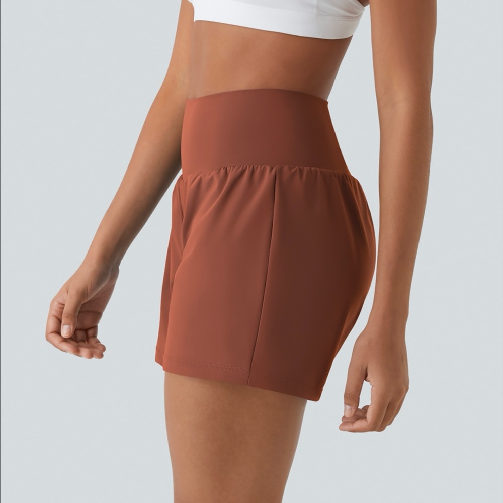 HALARA Super High Waisted Pocket & Pocket 2-in-1 Yoga Shorts 5"-Longer Length